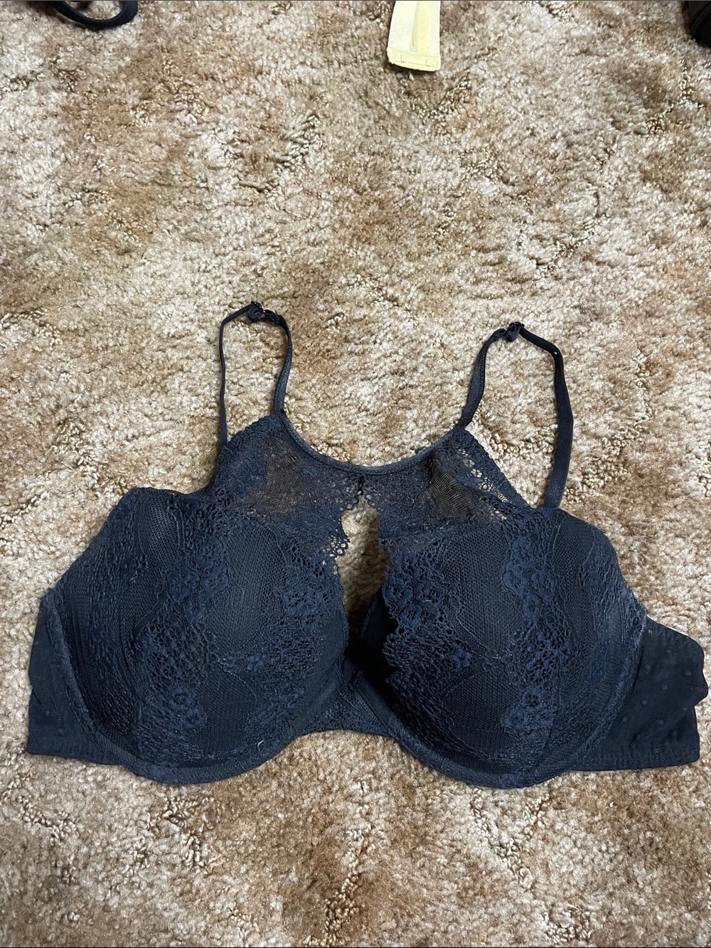 Adore‎ Me Black High Neck Lace Bra Size 38C